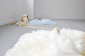 田辺真弓 個展「昨日の朝」
